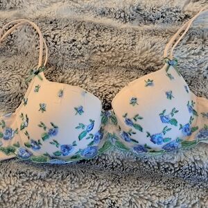 Women’s Vintage 90s Floral Embroidered Bra with Blue Accents